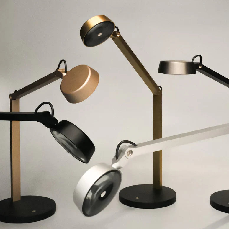 Tables & Floors - Lamptitude International